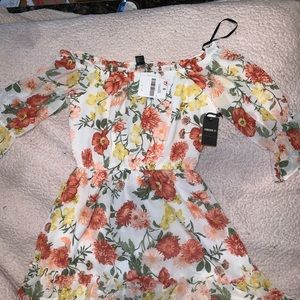 Woven dress sh ivory/blush/multi